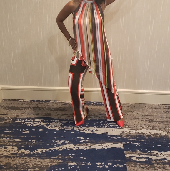 Pant Suit - Picture 3 of 3